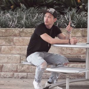 Meet your Posher, Chihao